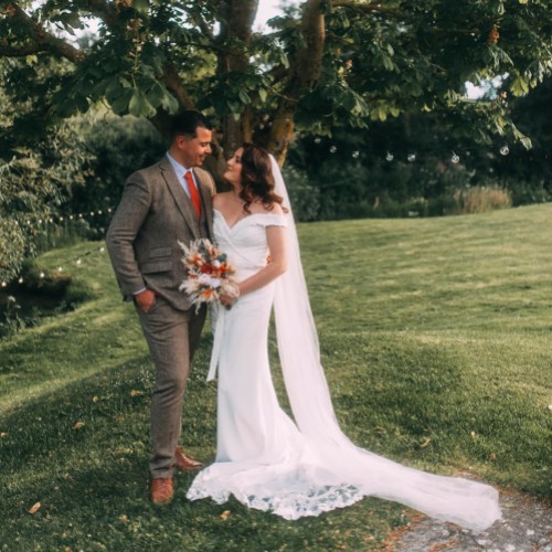 Real Bride - Laura wearing S226 veil and Margot sandals