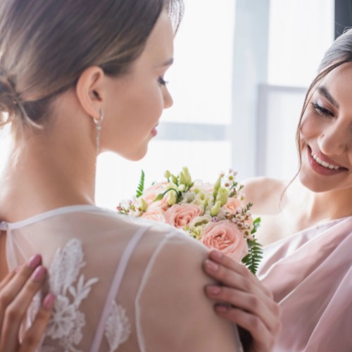 The Essential Maid of Honour Duties Checklist