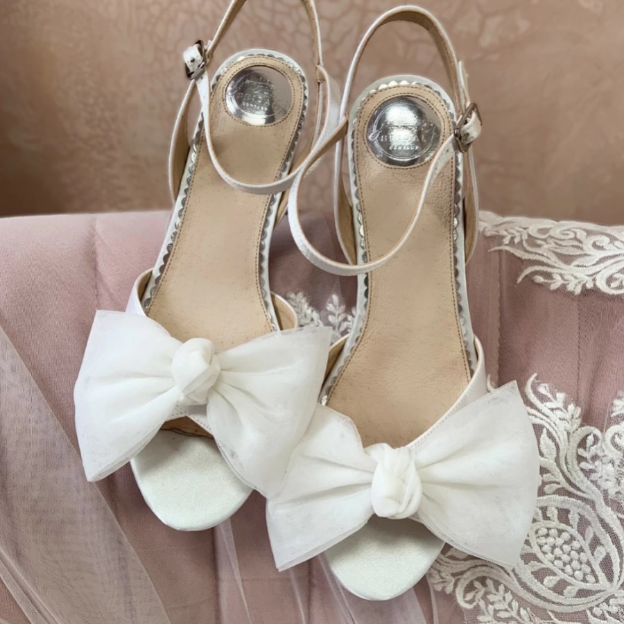 Bridal Shoes with Bows