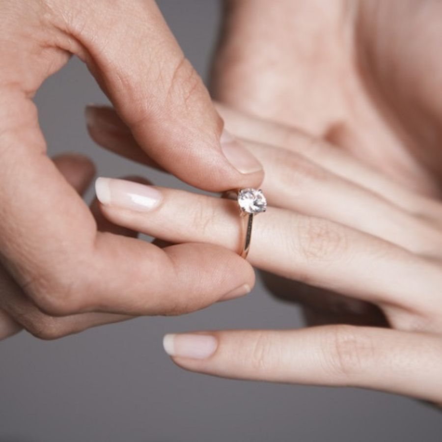 Finden Sie die perfekten Verlobungs- und Eheringe für Ihren großen Tag!