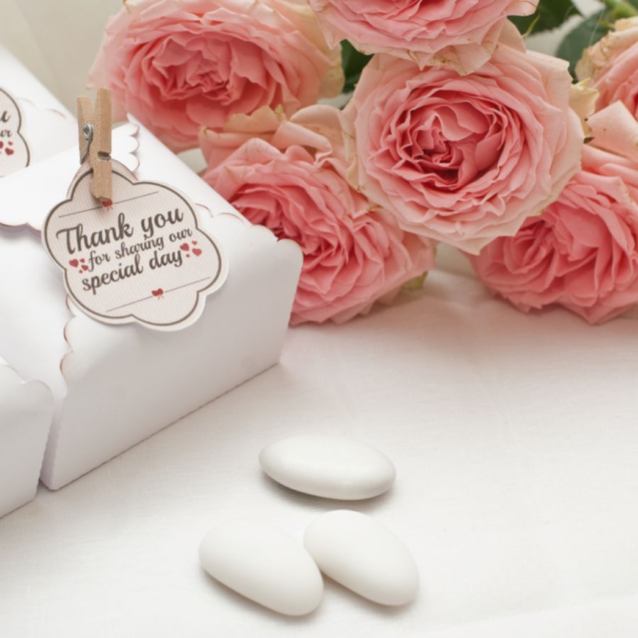 How To Make Your Wedding Favors Stand Out From The Crowd