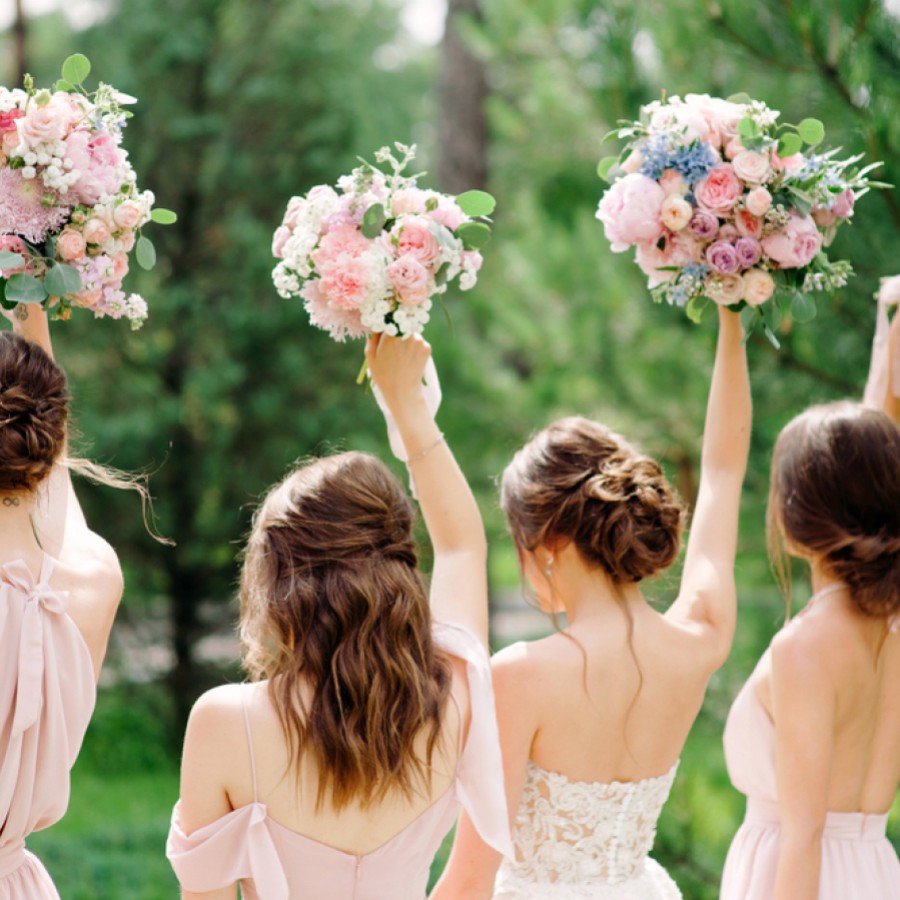 Une exposition de fleurs pour les mariages de printemps