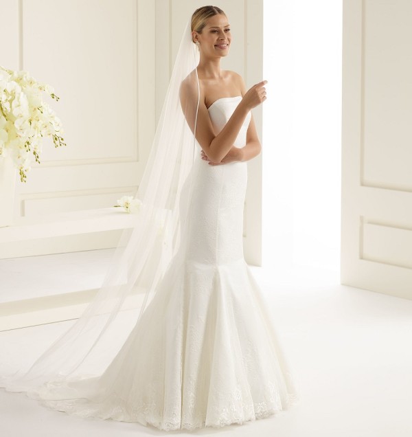 Bianco Ivory Single Tier Satin Edge Chapel Veil S209