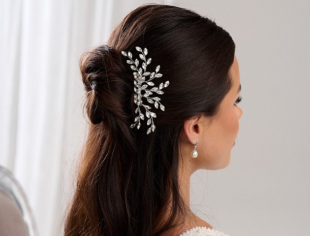 Accent Bridal Tresses With Beautiful Crystal Hair Combs