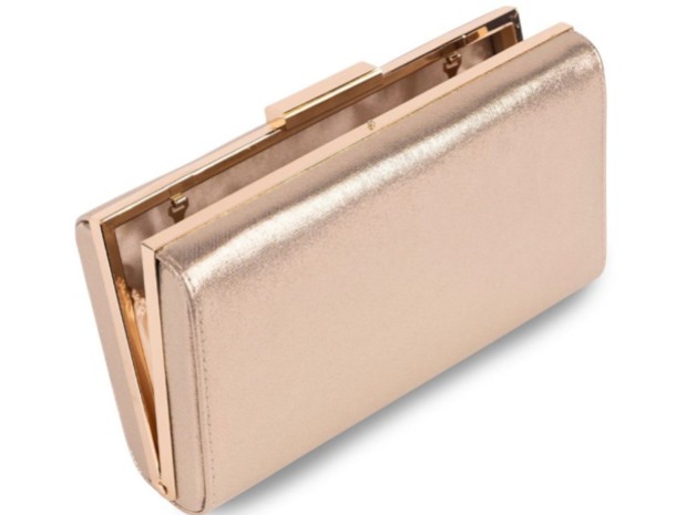 Shimmering Gold Clutch Bags For Every Occasion
