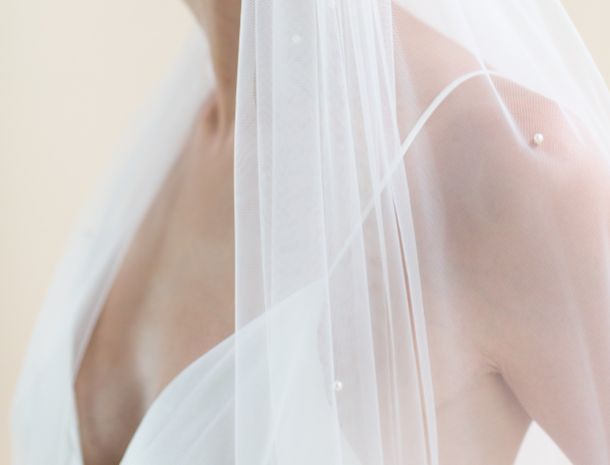 Timeless Pearl Wedding Veils