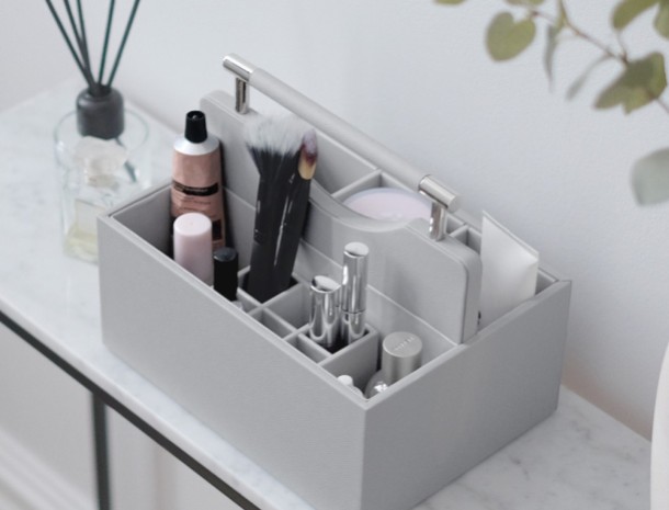 Elegante Stackers Makeup-Organisatoren bei Lace & Favour