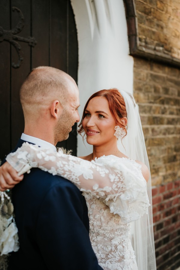 Photo of Bianco Ivory Plain Single Tier Chapel Veil with Cut Edge S226 uploaded by CM on 1st October 2024