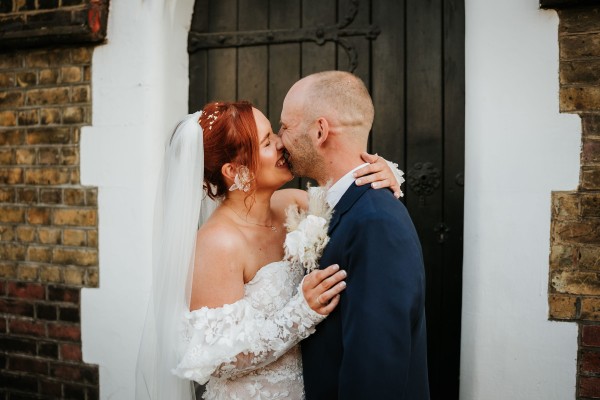 Photo of Bianco Ivory Plain Single Tier Chapel Veil with Cut Edge S226 uploaded by CM on 1st October 2024