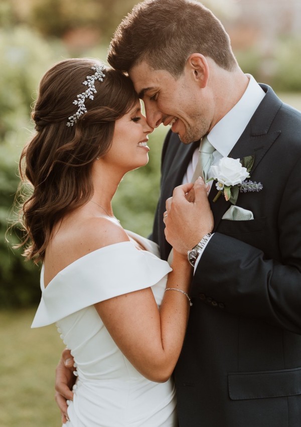 Photo of Amalfi Crystal Leaves and Pearl Wedding Headband uploaded by H on 20th August 2024