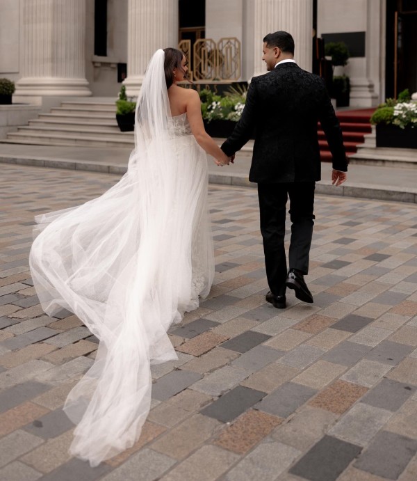 Photo of Bianco Ivory Plain Single Tier Cathedral Veil with Cut Edge S261 uploaded by K on 5th August 2024