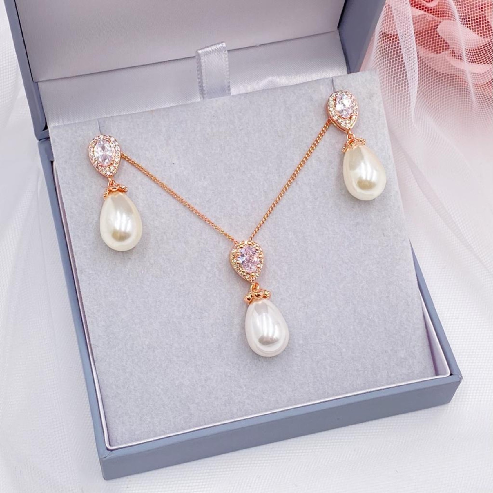 Paloma Rose Gold Teardrop Pearl Bridal Jewellery Set