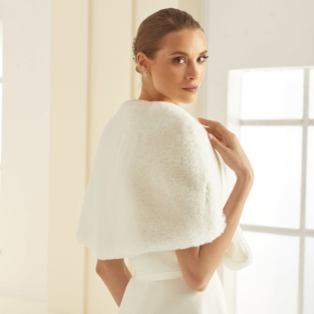 Bianco Ivory Faux Fur Bridal Cape E306