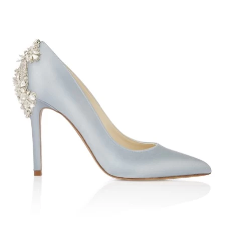 blue wedding shoes for bride