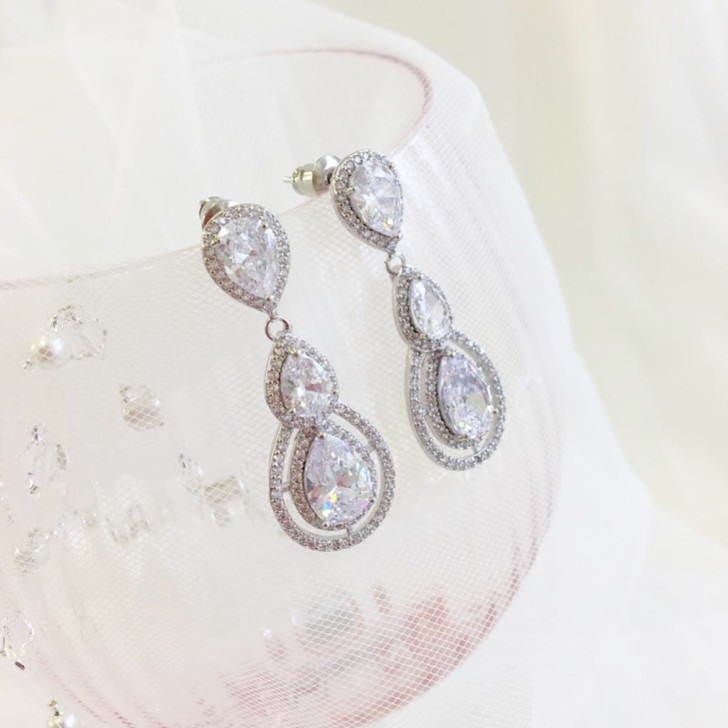 Alessandra Vintage Inspired Crystal Chandelier Earrings