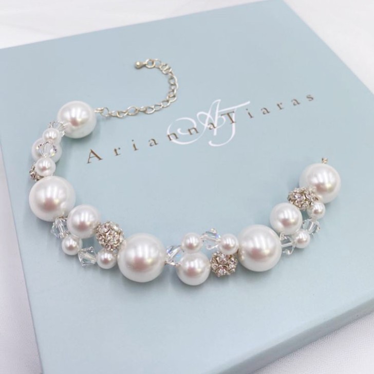Arianna Mira Chunky Pearl and Crystal Bracelet ARW614