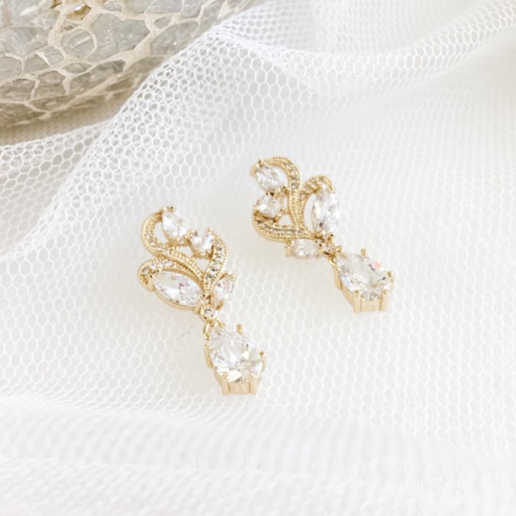 Bejewelled Crystal Vintage Wedding Earrings (Gold)