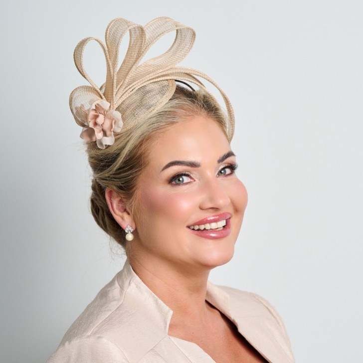 Champagne Simple Side Pleat Sinamay Wedding Fascinator