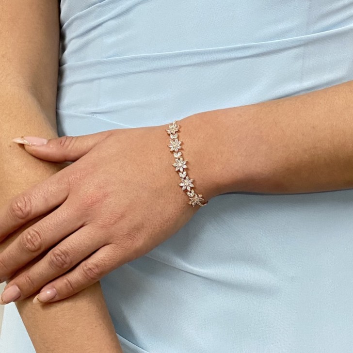 Daisy Rose Gold Floral Crystal Adjustable Bracelet