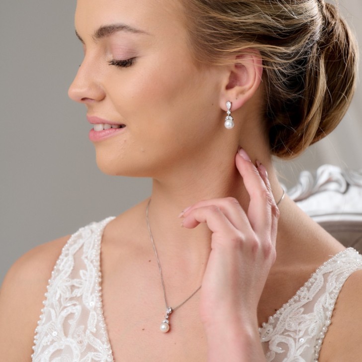 Elegance Crystal and Pearl Bridal Jewellery Set