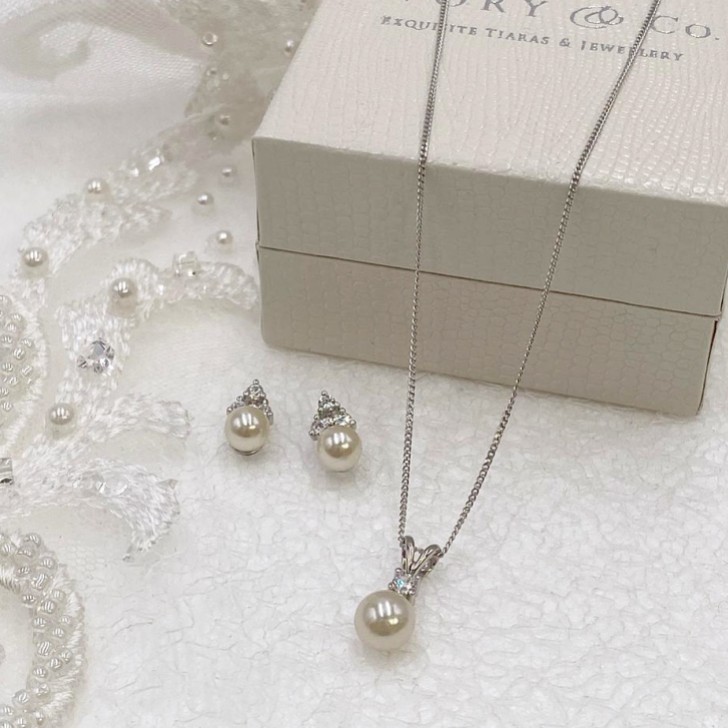 Ivory and Co Classic Pearl Bridal Jewelry Set