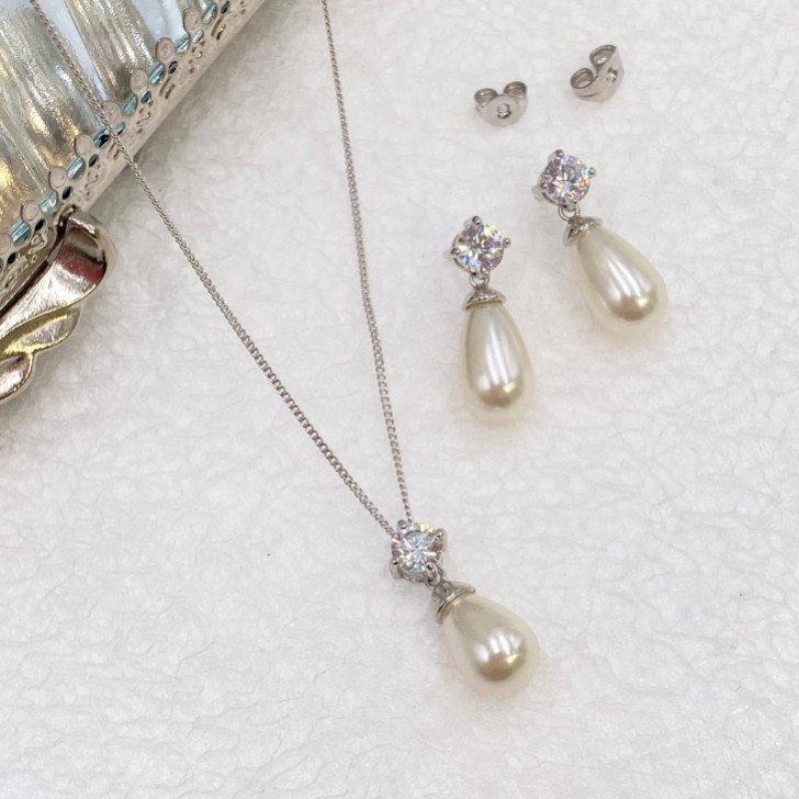 Ivory and Co Imperial Pearl Bridal Jewelry Set