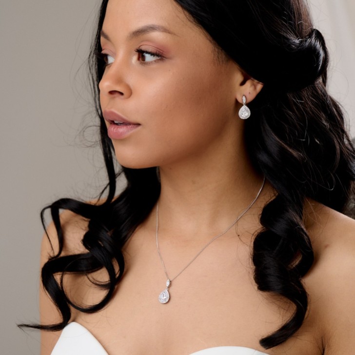 Izzie Crystal Embellished Teardrop Bridal Jewelry Set