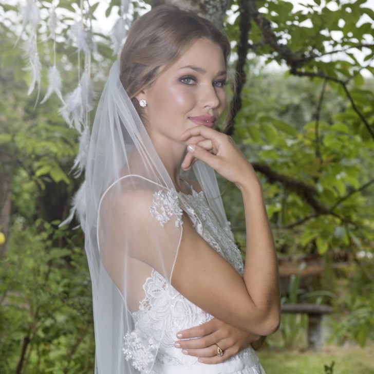 Joyce Jackson Cosmos Single Tier Veil with Scattered Lace Motifs