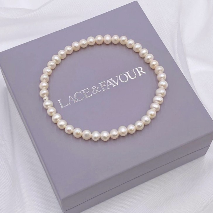 Laisani Simple Freshwater Pearl Wedding Bracelet