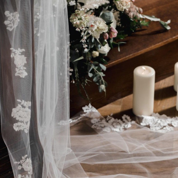 Linzi Jay Ivory Single Tier Chapel Veil with Floral Lace Motifs LA963