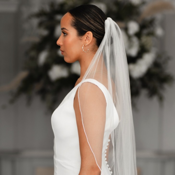 Linzi Jay Ivory Single Tier Diamante Edge Bridal Veil LA930