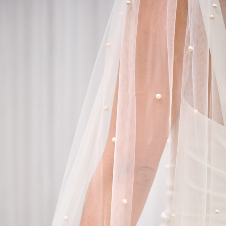 Marlow Single Tier Italian Tulle Scattered Pearl Veil