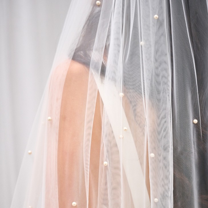 Marlow Single Tier Italian Tulle Scattered Pearl Veil