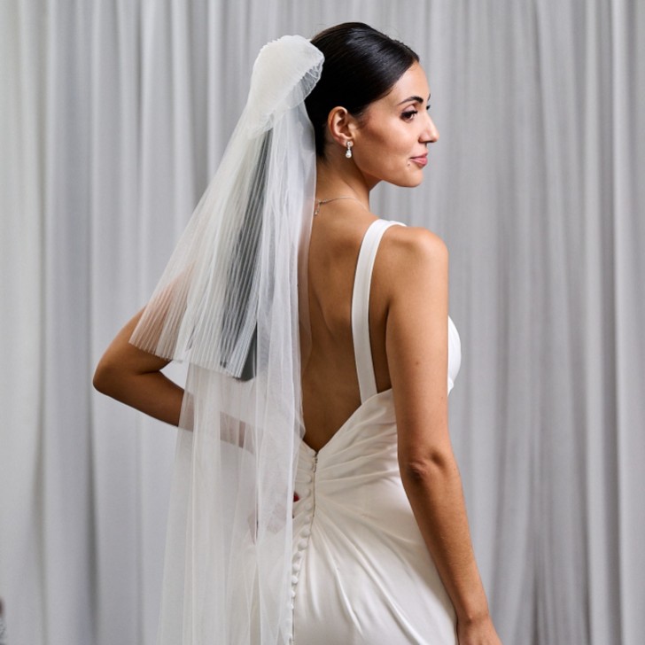 Mayfair Ivory Plisse Tulle Bow Veil