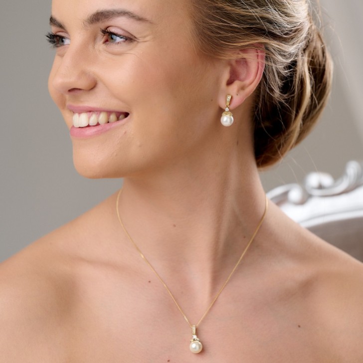 Opulence Pearl Wedding Jewelry Set (Gold)