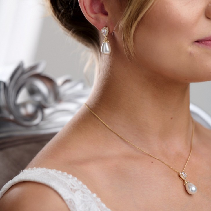 Paloma Gold Teardrop Pearl Bridal Jewellery Set