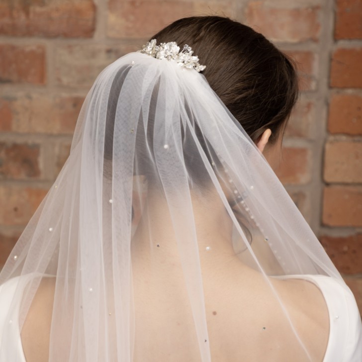 Perfect Bridal Ivory Single Tier Pearl and Diamante Cathedral Veil