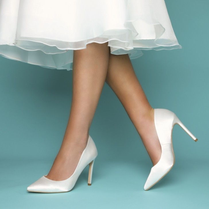 Perfect Bridal Meghan Dyeable Ivory Satin Pointed Court Shoes