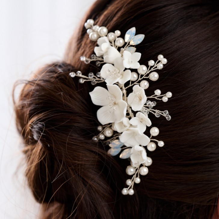 Seychelles Ivory Porcelain Flowers and Beaded Sprigs Hair Comb