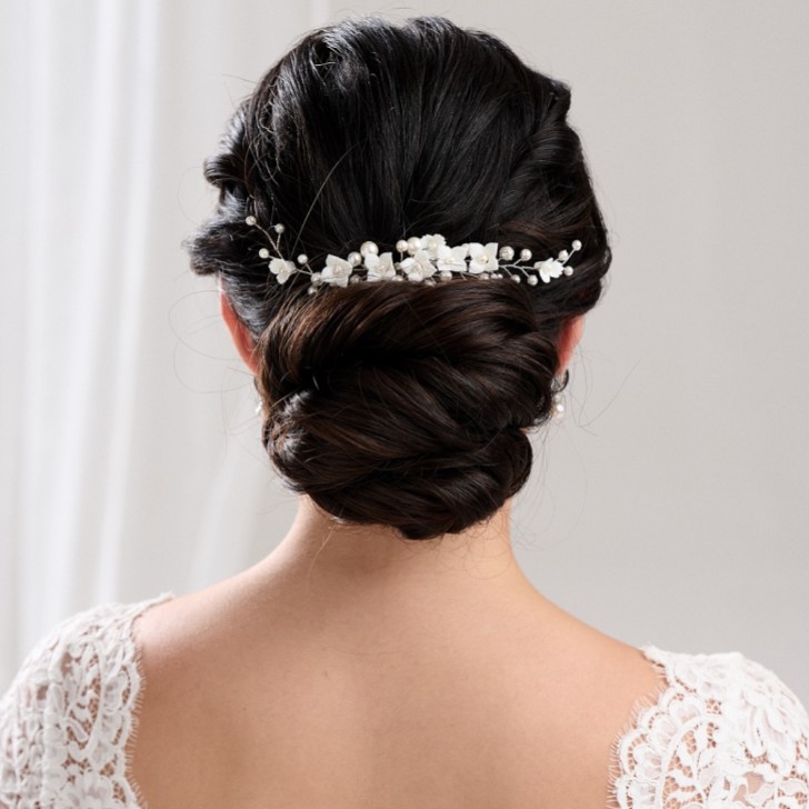 Skye Porcelain Flowers and Pearl Bridal Hair Comb (Silver)