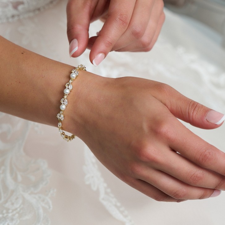 Tamara Gold Cubic Zirkonia und Perle Hochzeitsarmband