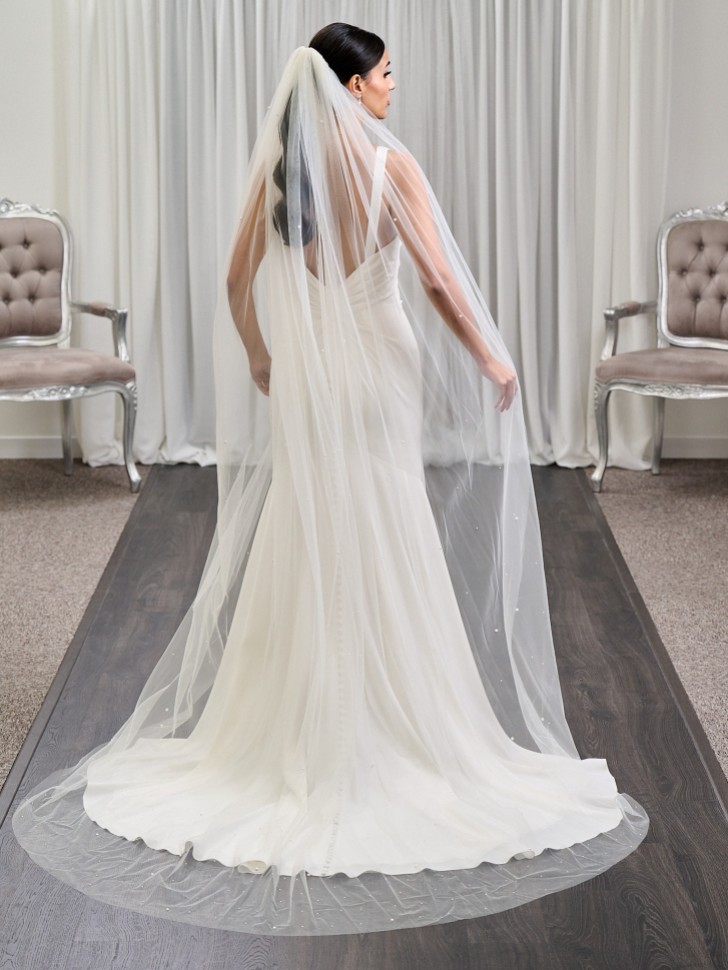 Chelsea Single Tier Italian Tulle Scattered Pearl Veil
