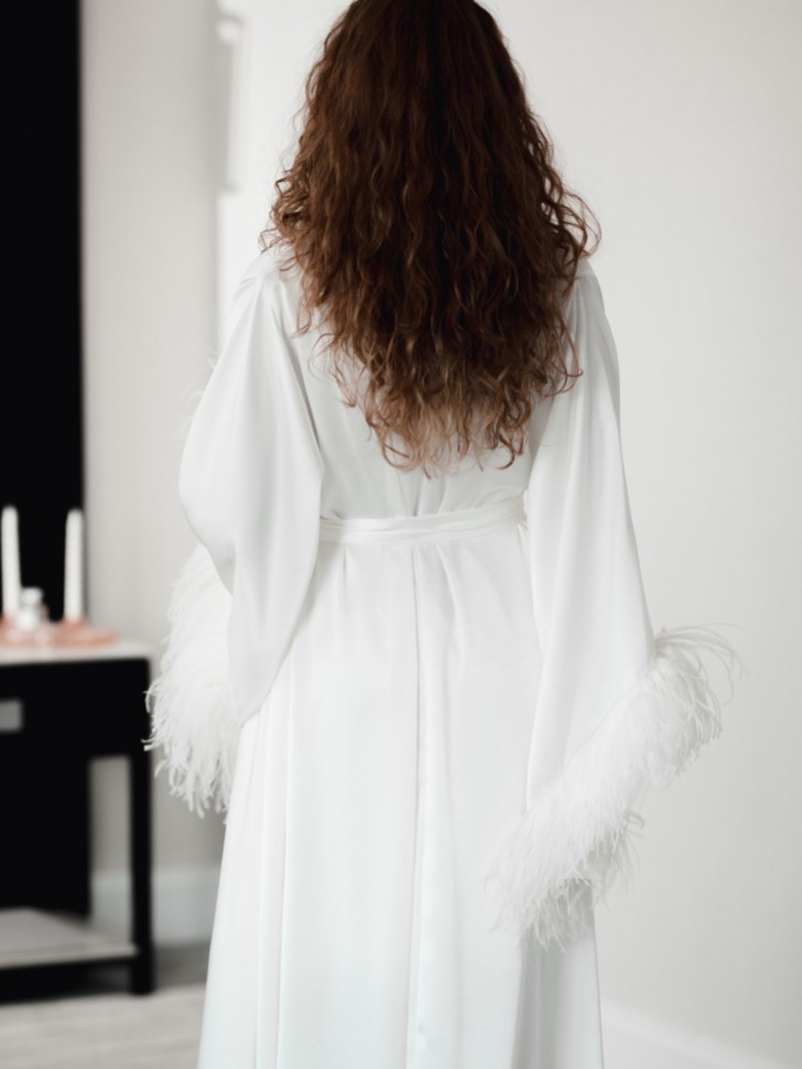 Arianna Florence Feather Sleeve Satin Bridal Robe (Ivory)