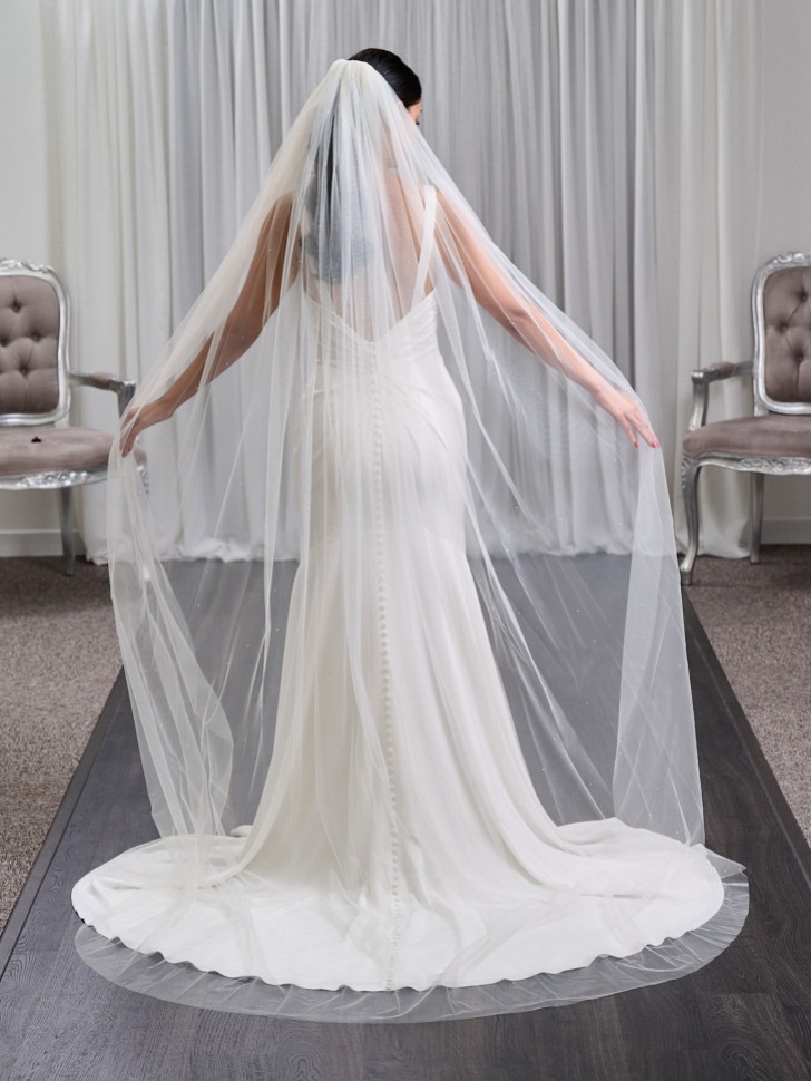 Leamington Single Tier Italian Tulle Scattered Pearl and Diamante Veil