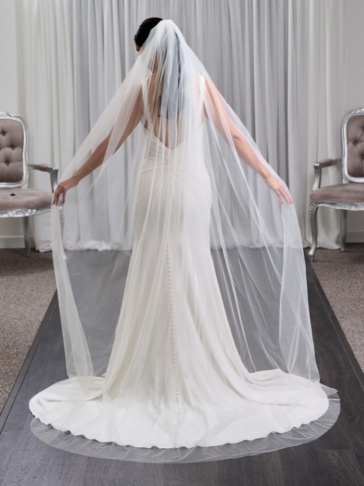 Leamington Single Tier Italian Tulle Scattered Pearl and Diamante Veil