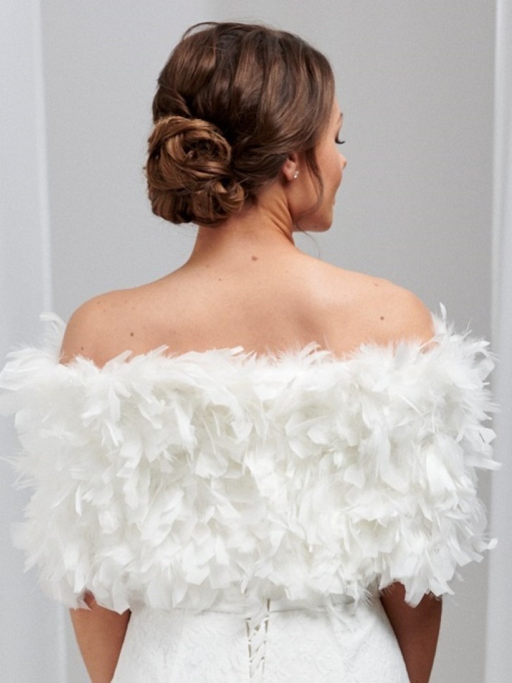 Olivia Ivory Ruffle Feather Bridal Stole