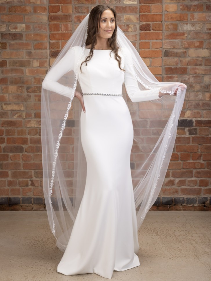 Perfect Bridal Ivory Single Tier Cathedral Veil with Lace Leaf Embroidery