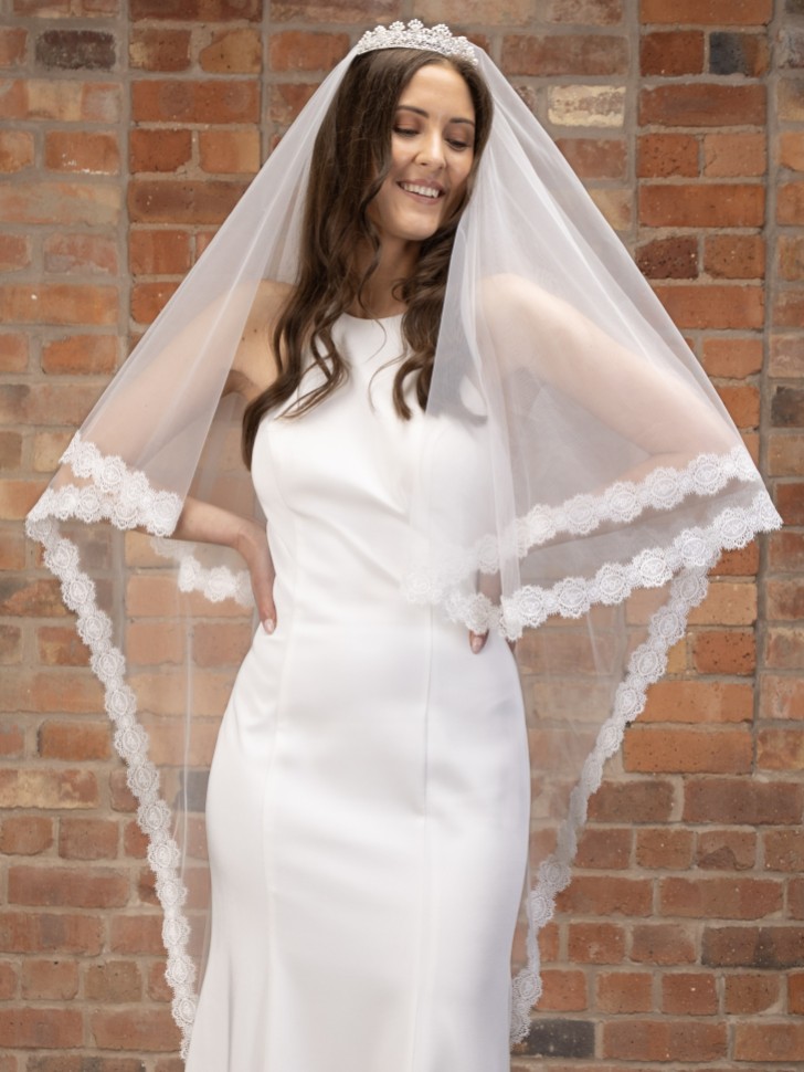 Perfect Bridal Ivory Two Tier Delicate Lace Edge Cathedral Veil