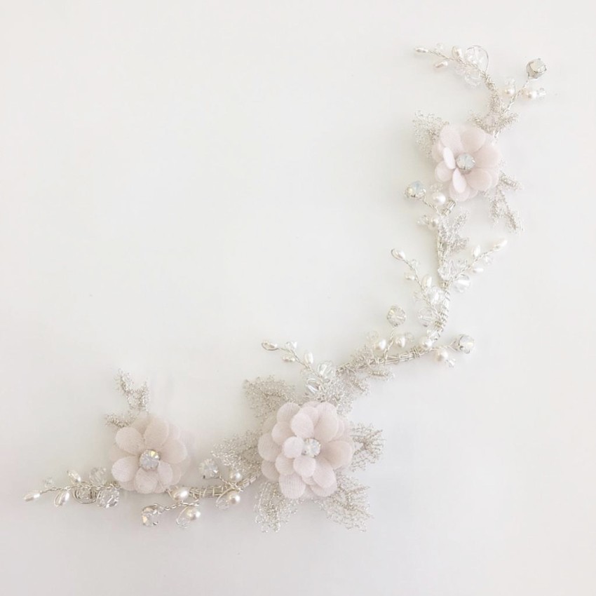 Photograph 7