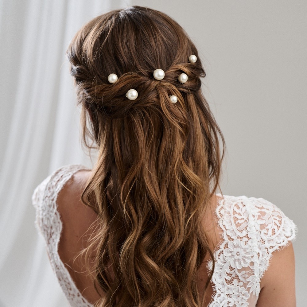 Photograph: Arianna Purity Set of 6 Pearl Wedding Hair Pins ARP617